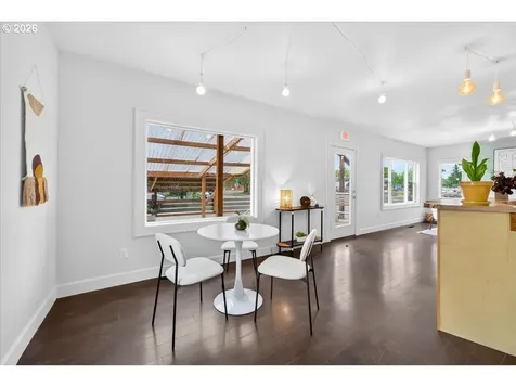 3327 SE 50th Avenue Portland OR 97206