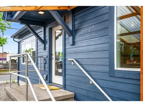 3327 SE 50th Avenue Portland OR 97206