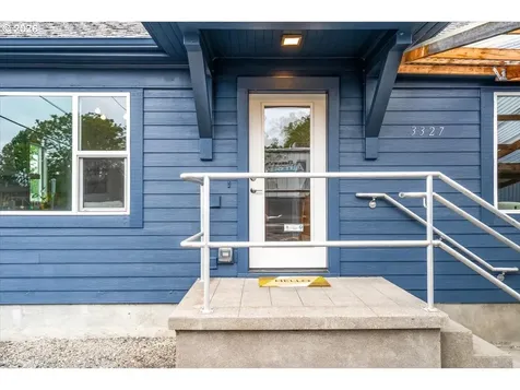 3327 SE 50th Avenue Portland OR 97206