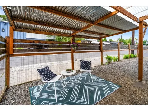 3327 SE 50th Avenue Portland OR 97206