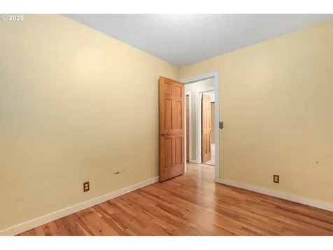 17975 Belmore Avenue Lake Oswego OR 97035