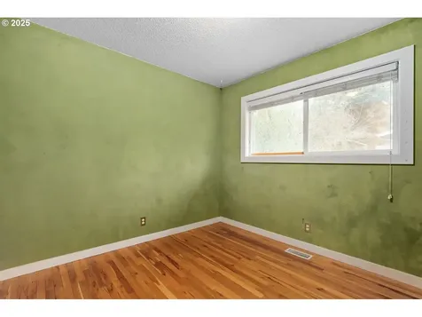 17975 Belmore Avenue Lake Oswego OR 97035