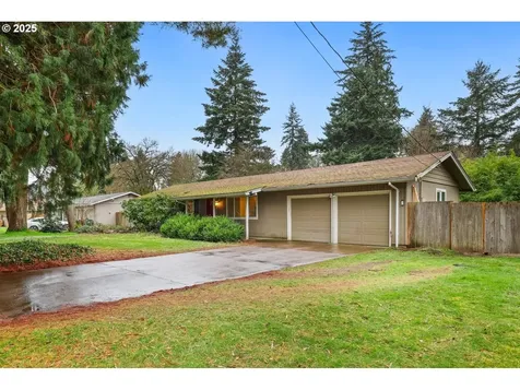 17975 Belmore Avenue Lake Oswego OR 97035