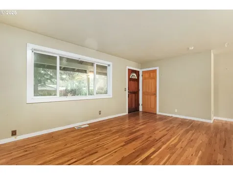17975 Belmore Avenue Lake Oswego OR 97035