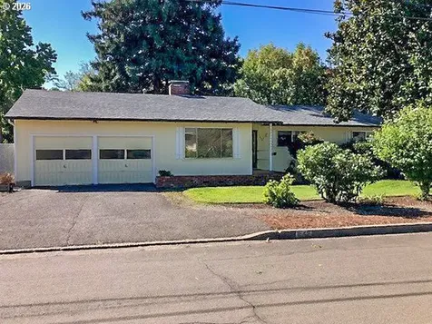 1649 NW Martin Avenue Roseburg OR 97471
