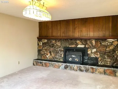 1649 NW Martin Avenue Roseburg OR 97471