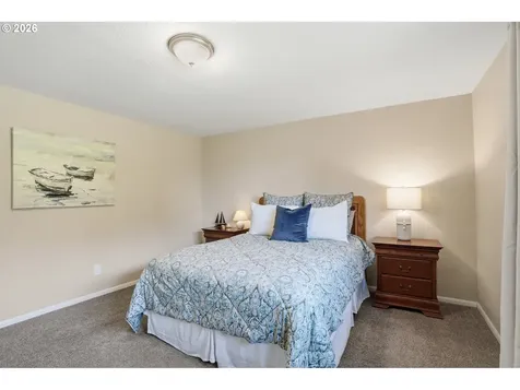 23901 NE Airport Road Aurora OR 97002