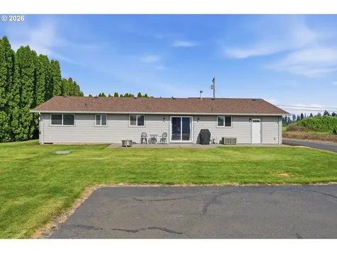 23901 NE Airport Road Aurora OR 97002