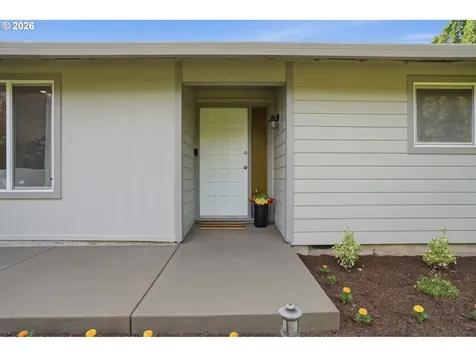 23901 NE Airport Road Aurora OR 97002