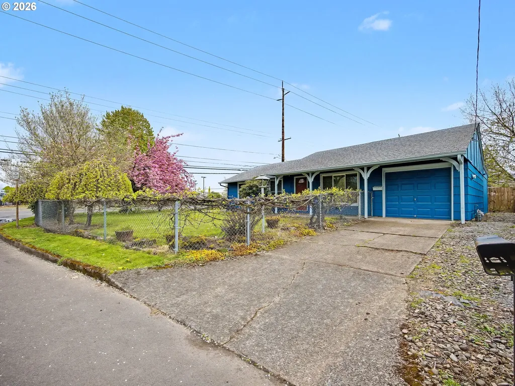 1780 SE 2nd Place Gresham OR 97080