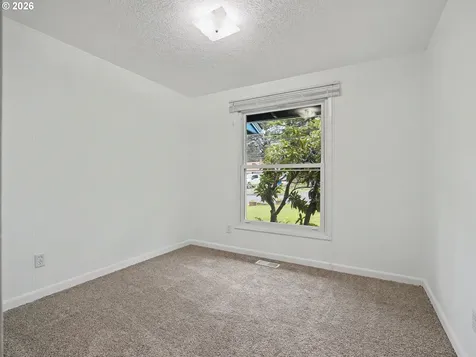 1780 SE 2nd Place Gresham OR 97080