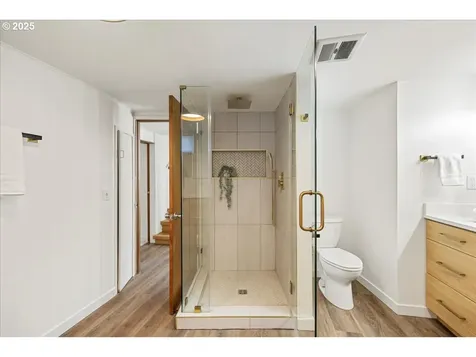 5903 SW Old Scholls Ferry Road Portland OR 97225