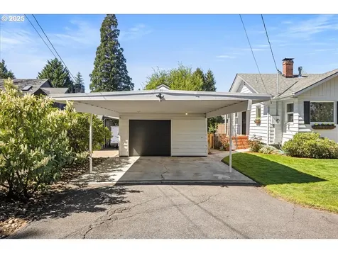 5903 SW Old Scholls Ferry Road Portland OR 97225