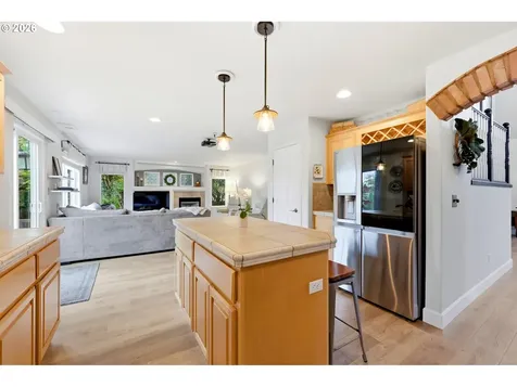 2046 NW Fargo Court Camas WA 98607