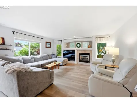 2046 NW Fargo Court Camas WA 98607