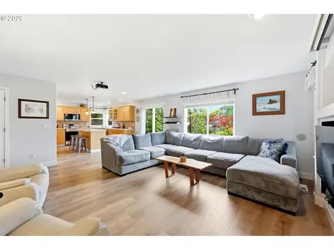 2046 NW Fargo Court Camas WA 98607