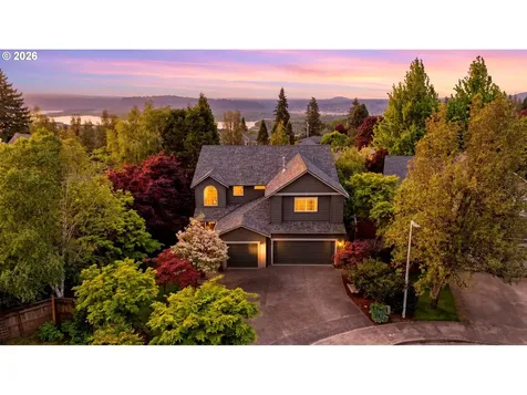 2046 NW Fargo Court Camas WA 98607
