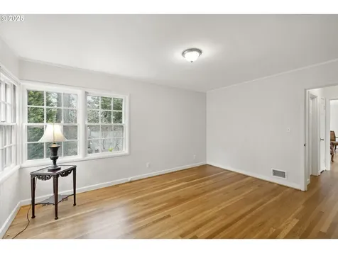 7116 SW Canyon Lane Portland OR 97225