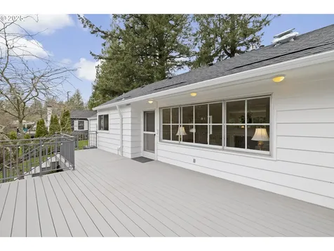 7116 SW Canyon Lane Portland OR 97225