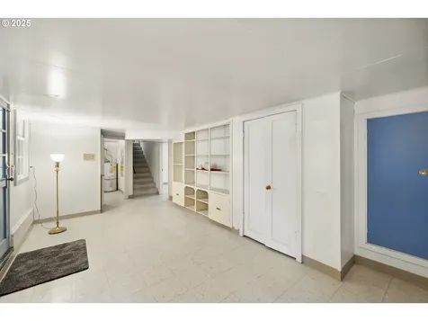 7116 SW Canyon Lane Portland OR 97225