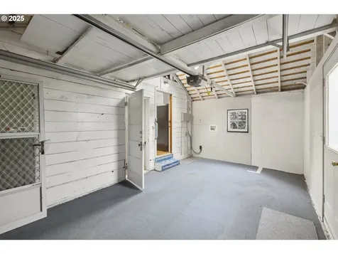 7116 SW Canyon Lane Portland OR 97225