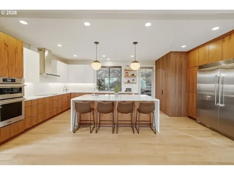 517 NE Province Drive Camas WA 98607