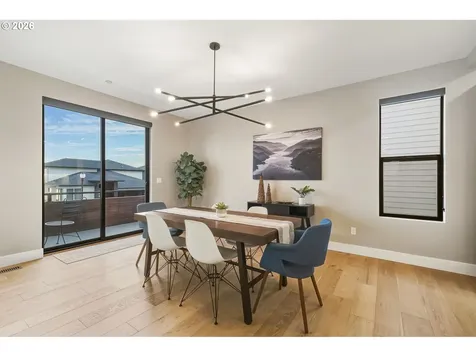 517 NE Province Drive Camas WA 98607