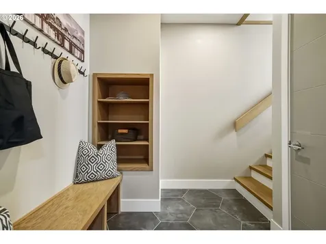 517 NE Province Drive Camas WA 98607