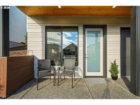 517 NE Province Drive Camas WA 98607