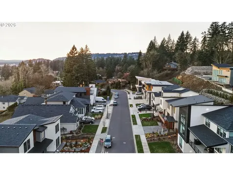 517 NE Province Drive Camas WA 98607