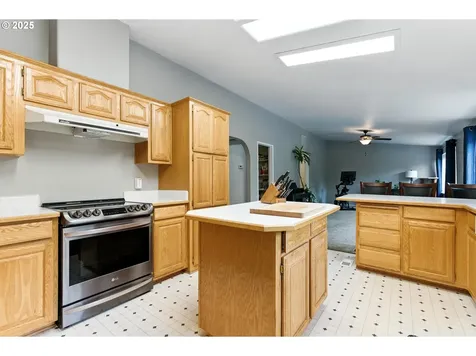 20160 SE Foster Road Damascus OR 97089