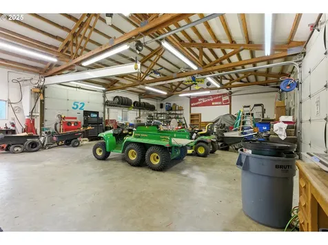 20160 SE Foster Road Damascus OR 97089