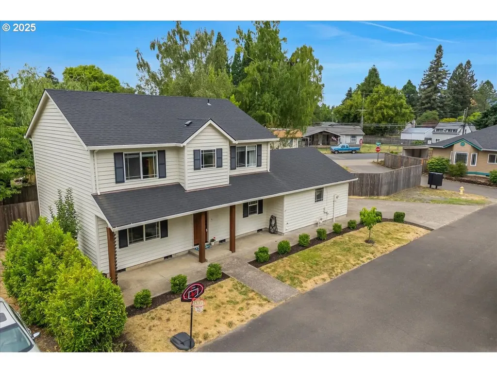 140 W Johanna Court Newberg OR 97132