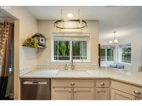 140 W Johanna Court Newberg OR 97132