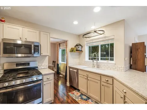 140 W Johanna Court Newberg OR 97132