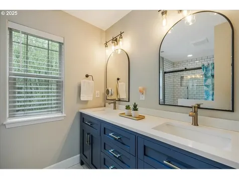 140 W Johanna Court Newberg OR 97132