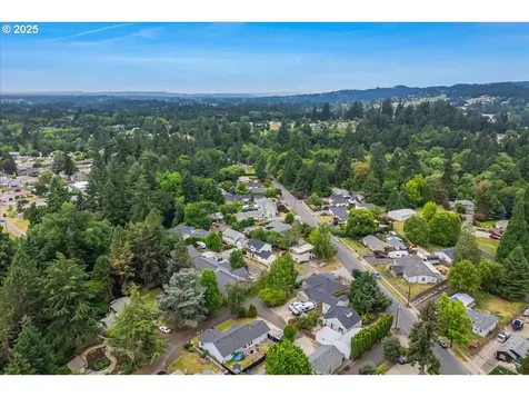 140 W Johanna Court Newberg OR 97132