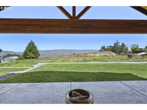 2545 E 18th Street The Dalles OR 97058