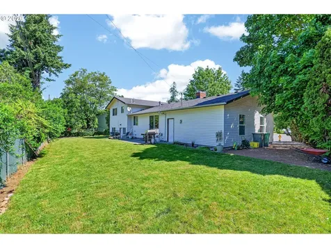 17002 SE Bush Street Portland OR 97236