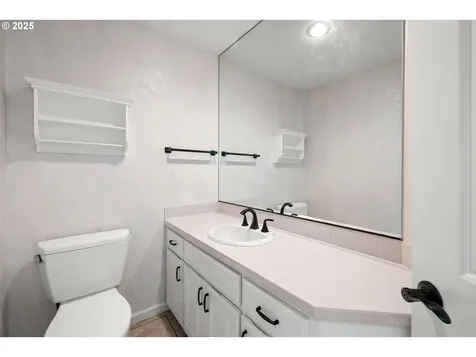 15970 SW Barrington Terrace Portland OR 97224