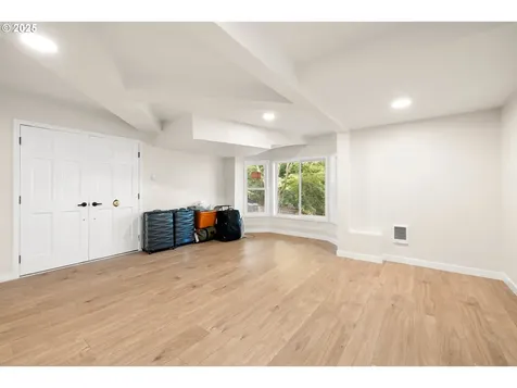 15970 SW Barrington Terrace Portland OR 97224