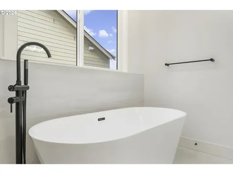 12310 NE 66th Court Vancouver WA 98686