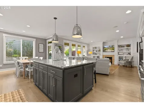 834 6th Street Lake Oswego OR 97034