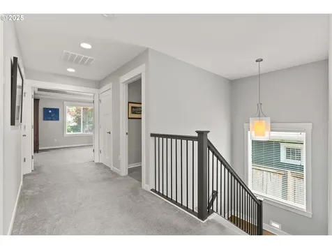 834 6th Street Lake Oswego OR 97034