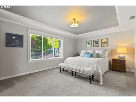 834 6th Street Lake Oswego OR 97034