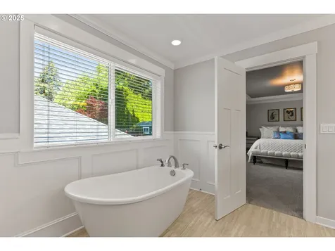834 6th Street Lake Oswego OR 97034