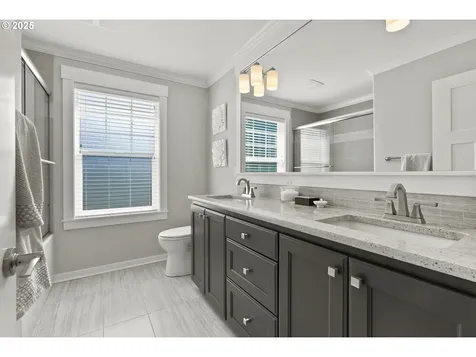 834 6th Street Lake Oswego OR 97034