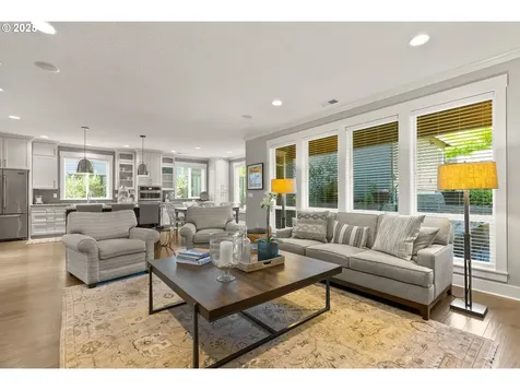 834 6th Street Lake Oswego OR 97034