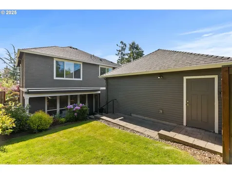834 6th Street Lake Oswego OR 97034