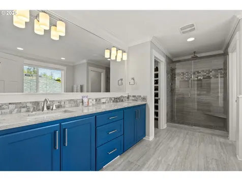 834 6th Street Lake Oswego OR 97034